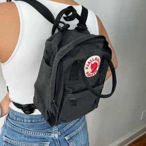 Fjallraven Kanken Mini Nylon Backpack Black